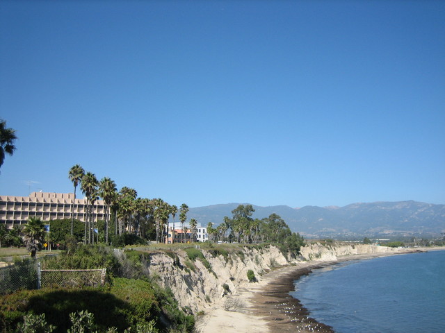 Blick vom Campus auf Goleta Beach